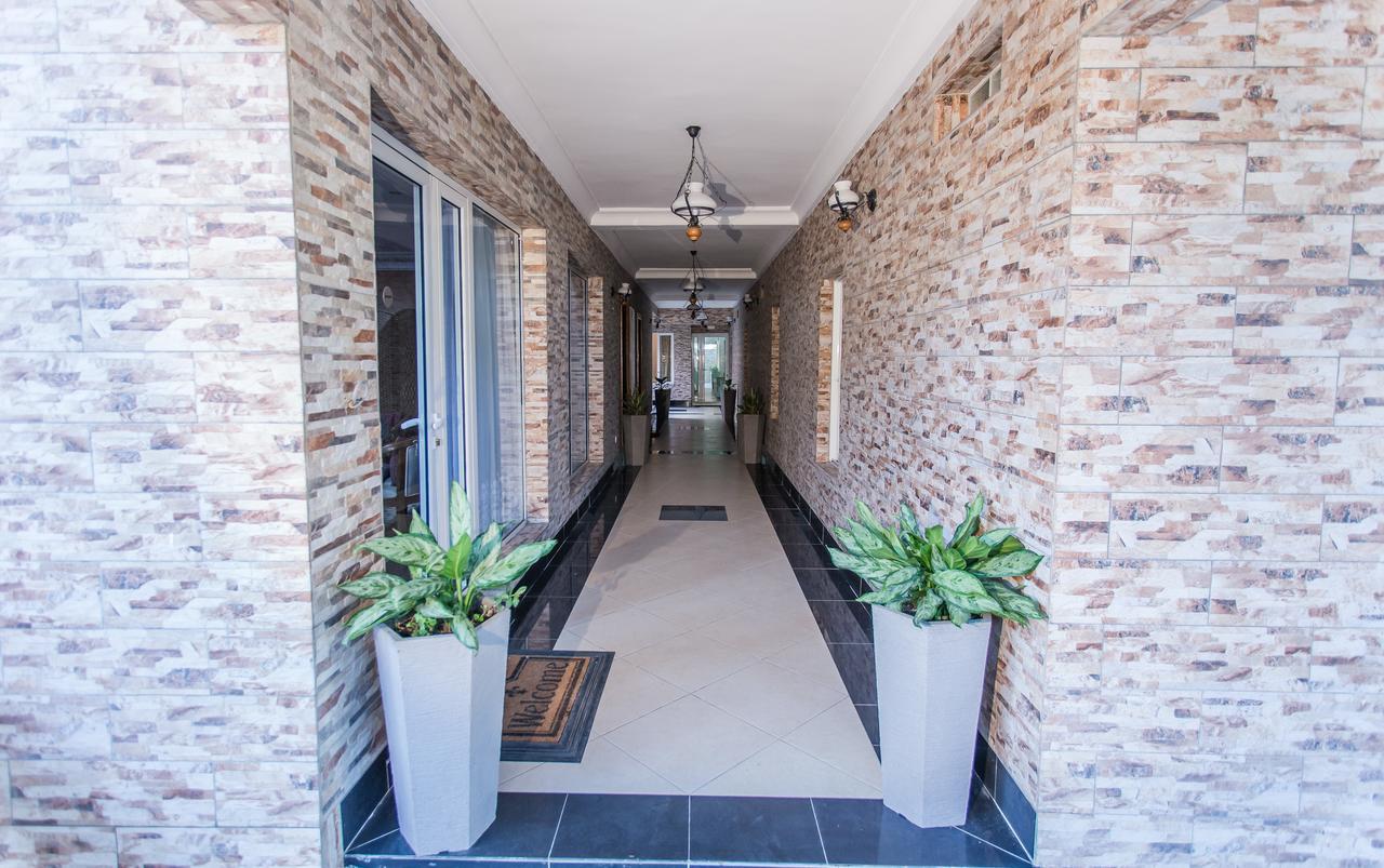 Residence Hoteliere Le Jomonia Libreville Exterior foto